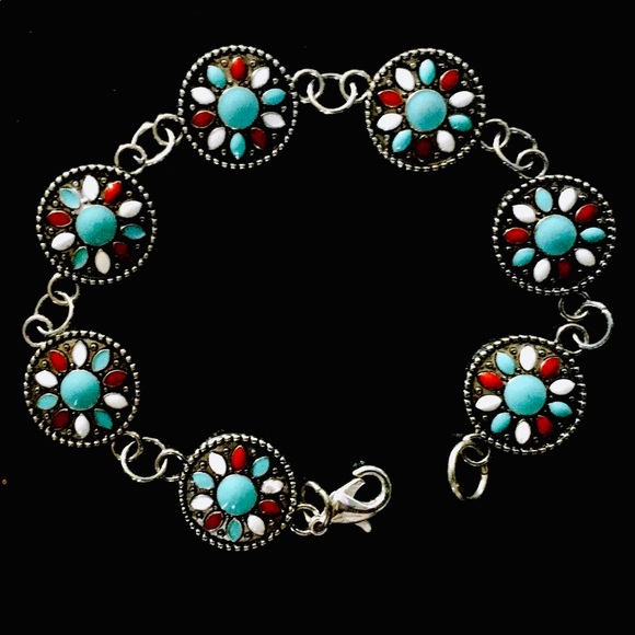 Jewelry - Bracelet